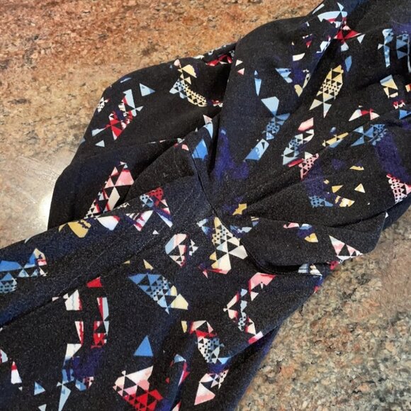 OS LuLaRoe Leggings AA21 4970 - Picture 4 of 4